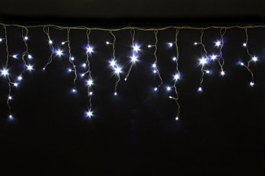 Фотография товара 'Winner Бахрома-каучук 204 Led , 3м, 3x5x7x5, flash-w ; соединяется, IP 65, w.02.7B.204.F+'